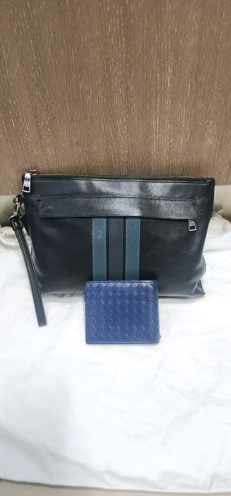 코치 가죽 클러치백/ 보테가베네타 반지갑 이미지