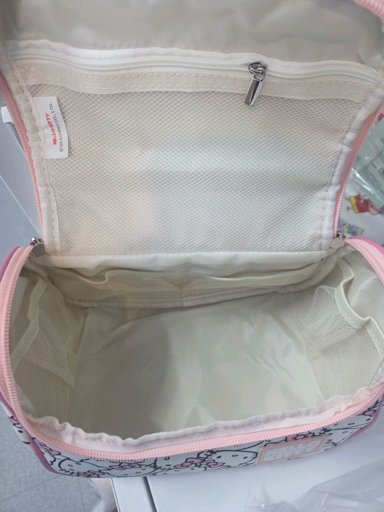 산리오 헬로키티 파우치,여행용 화장품 가방,키티가방 이미지