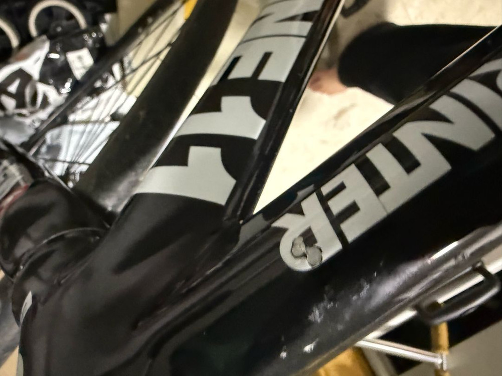 엔진11 스프린터 2014 완차(핸들셋 제외 인장셋 있음) 이미지