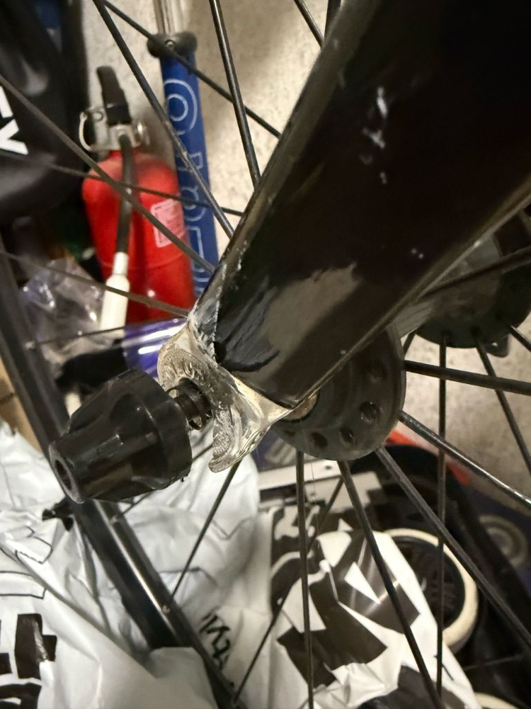 엔진11 스프린터 2014 완차(핸들셋 제외 인장셋 있음) 이미지