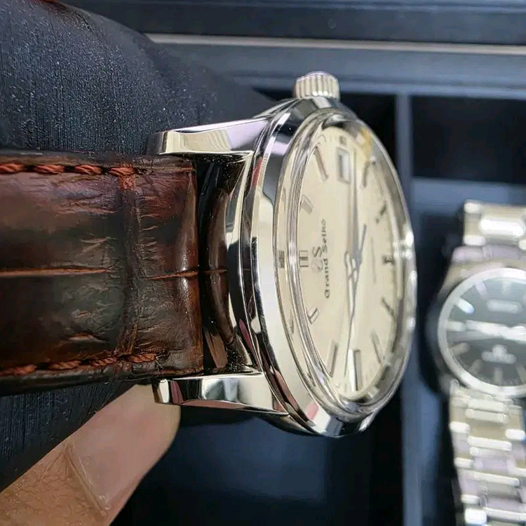 그랜드세이코 SBGR261 SBGR261G 이미지