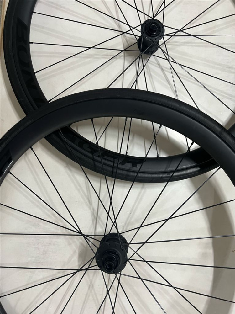 로드 자전거 본트래거 본트래거 엘리트 35 카본 튜블리스 휠셋 대차 팝니다 이미지