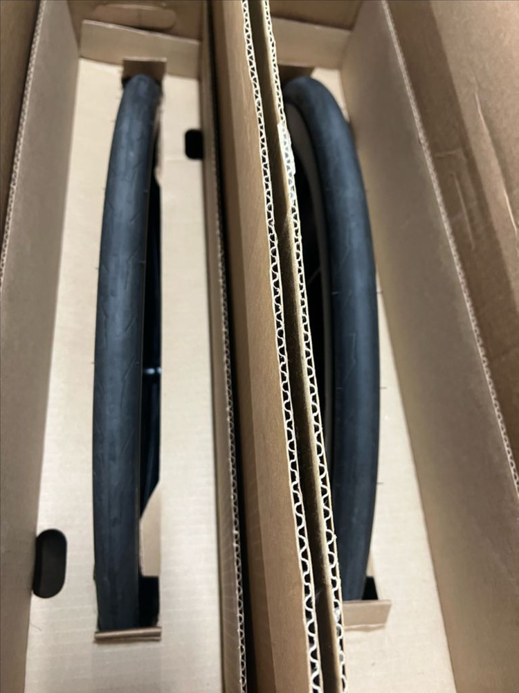 로드 자전거 본트래거 본트래거 엘리트 35 카본 튜블리스 휠셋 대차 팝니다 이미지