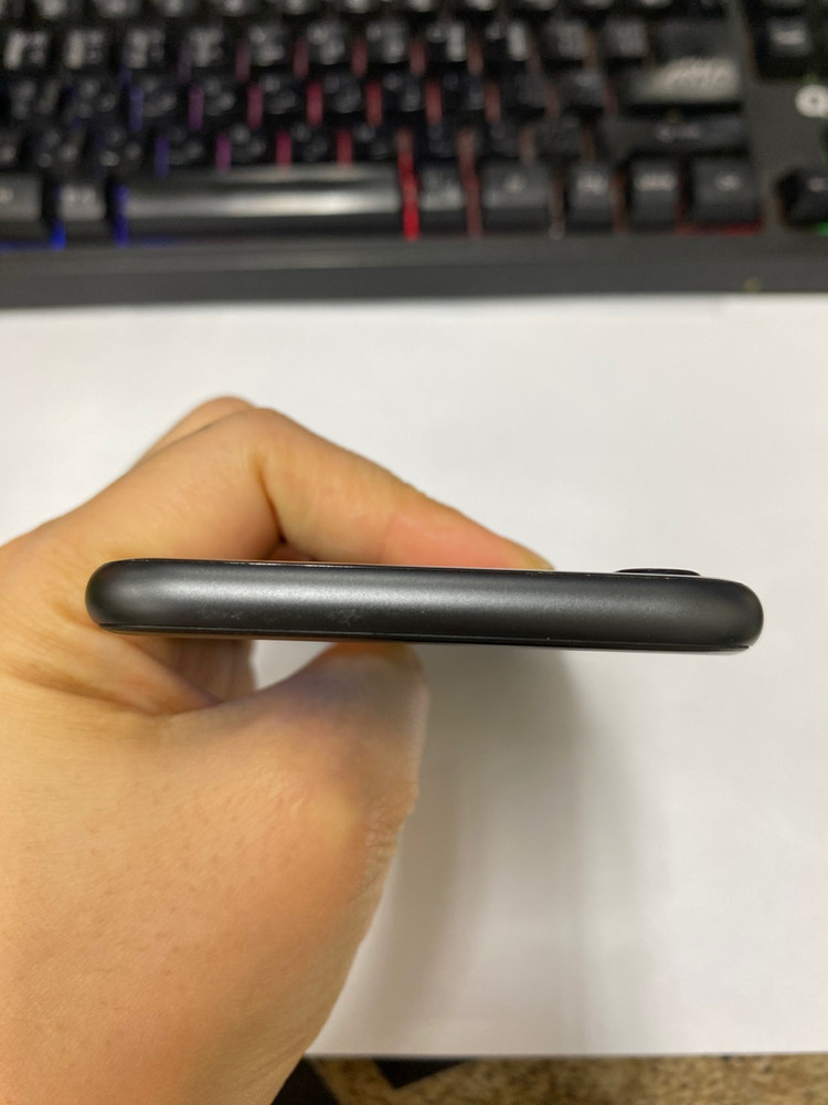 대량) 아이폰8 스그 SS급 128GB 배터리90% (카메라무음) 인스타 사진폰 레트로감성 카메라폰 204091 이미지