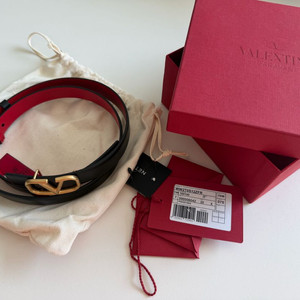 정품 발렌티노 리버서블 벨트 75사이즈 이미지