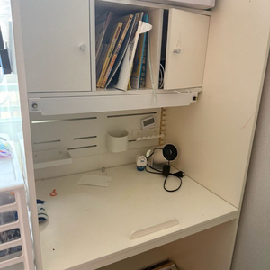 에디슨책상 이미지