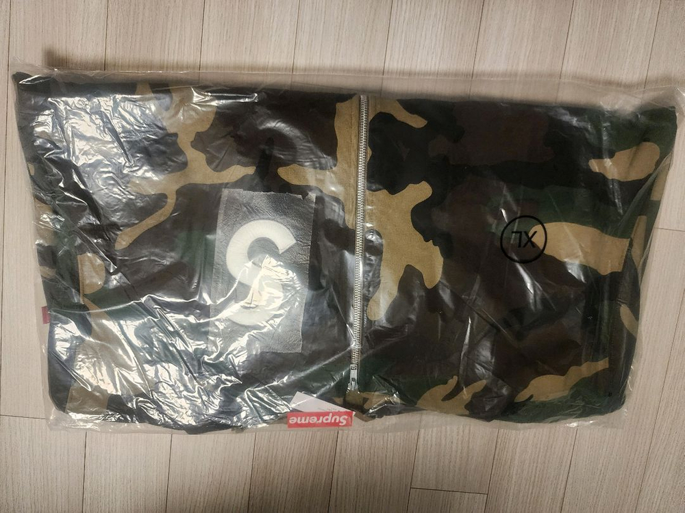 슈프림 S 로고 집업 후드 스웨트셔츠 우드랜드 카모 이미지