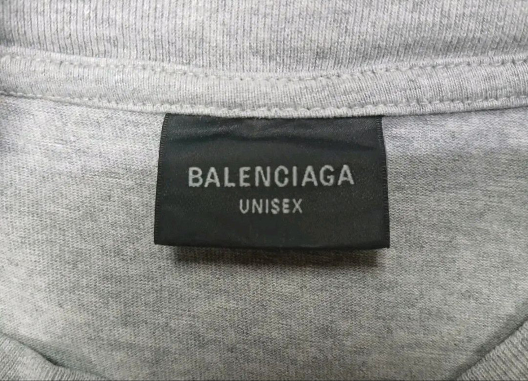 [정품 파격가 남여공용] 발렌시아가 프린팅 반팔 티셔츠 L 사이즈 (루이비통 샤넬 구찌 펜디 프라다 에르메스 디올) 이미지