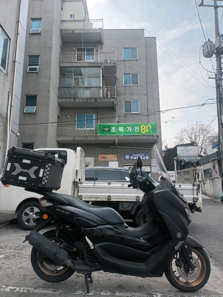Nmax125 22년식 7만km 배달셋팅0 판매합니다. (오토바이) 이미지