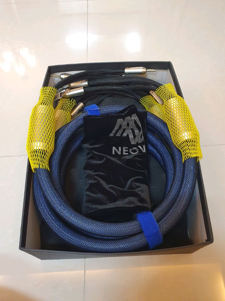 네오복스 OUR 스피커 케이블 2.5m 이미지