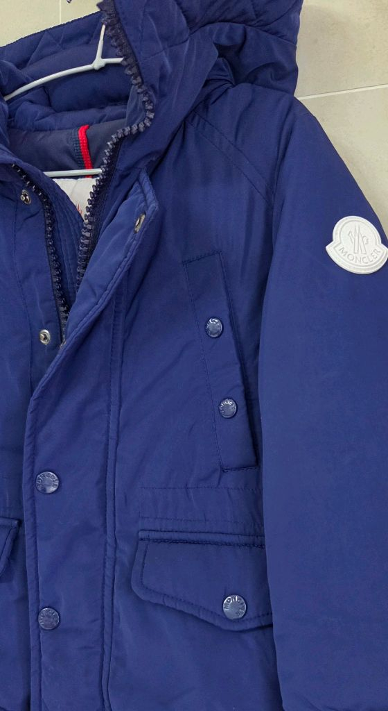 몽클레어 키즈 패딩 4y (104cm) 매장정품 택포 이미지