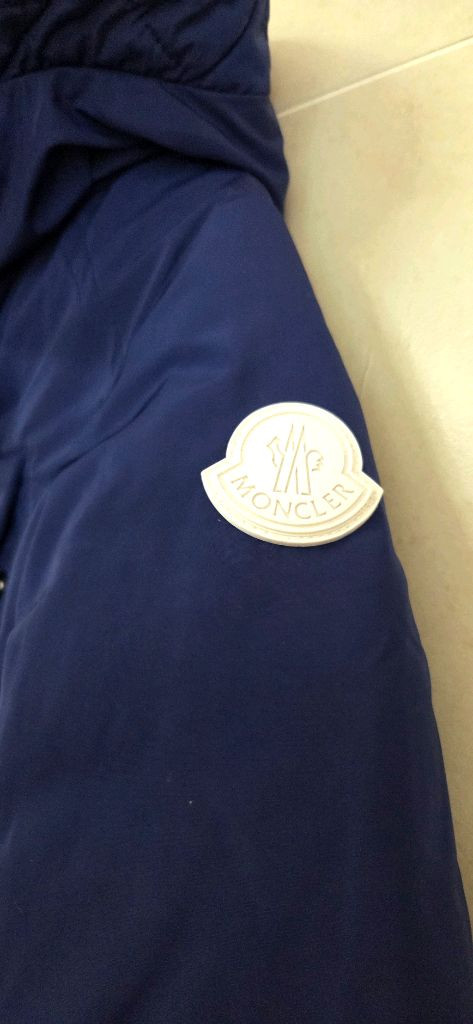 몽클레어 키즈 패딩 4y (104cm) 매장정품 택포 이미지