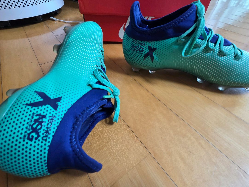 아디다스 X 17.3 풋살화 택포 3.5만입니다(265mm) 이미지