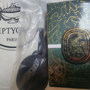 딥티크 플레르드뽀 리미티드 금장 에디션 국문라벨 증정 일괄 미개봉 이미지