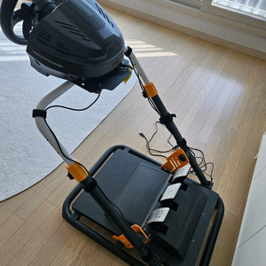 트러스트마스터 T300RS GT 레이싱휠, PXN A11 거치대 이미지