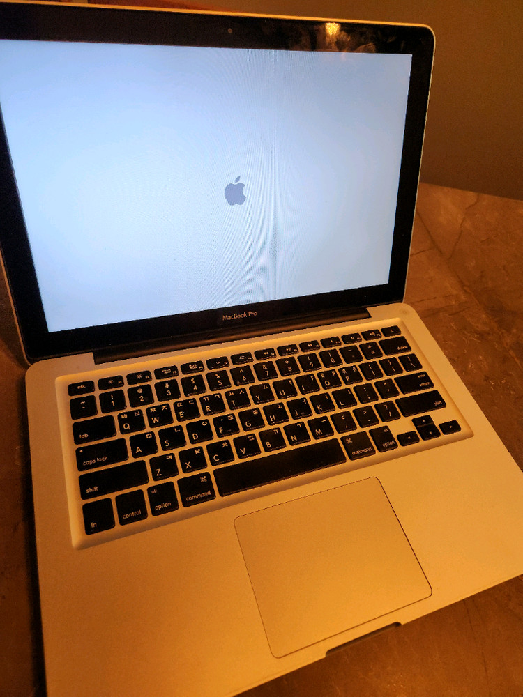 맥북 프로 i7 이미지