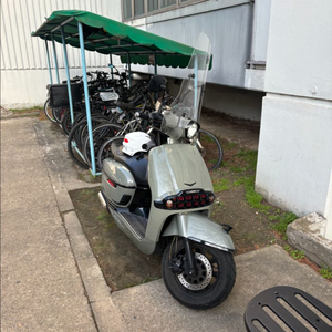 빅토리아 니키 125cc 스쿠터 이미지