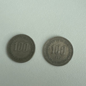 1980년도 1982년도 100원 한국 동전 세트 이미지