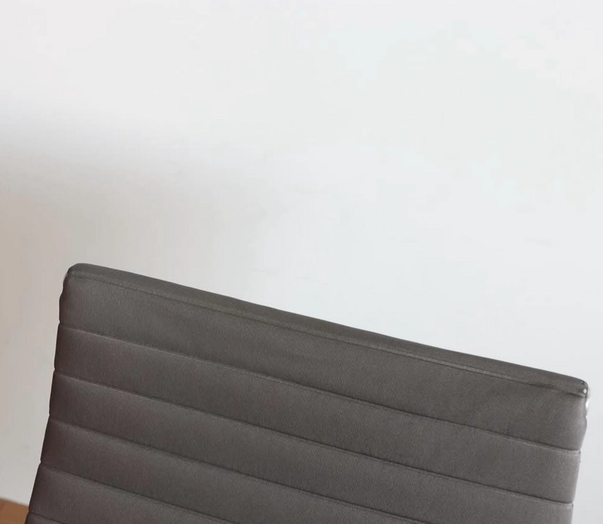 Herman Miller 허먼밀러 aluminium group 의자 이미지
