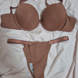 여성속옷 브라 팬티 세트 이미지