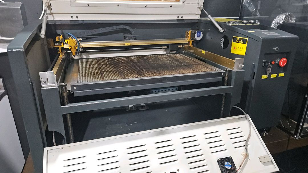 머신샵 60w 6040 co2 레이저 컷팅기 각인기 마킹기 절단기 이미지