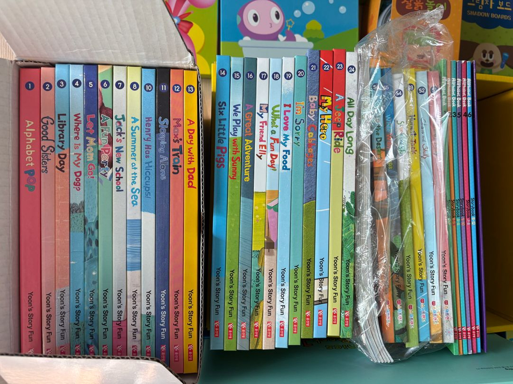 윤선생 스마트랜드 1,2, 파니퍽스펀, 스토리펀 탭 및 도서 및 교구 세트 이미지