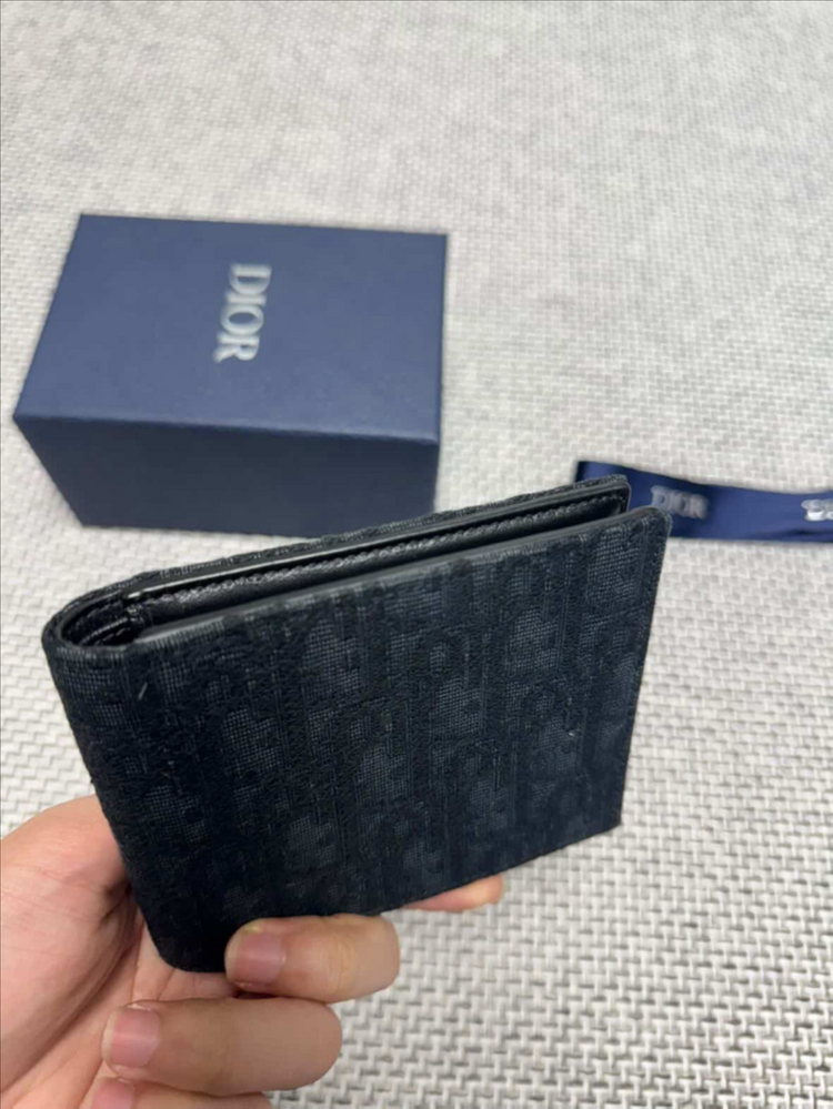 디올 오블리크 반지갑 이미지