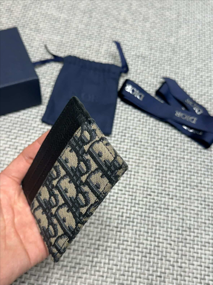 디올 오블리크 카드지갑 이미지