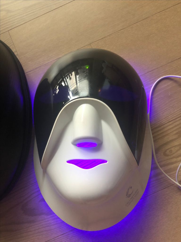 셀리턴 LED 마스크 이미지