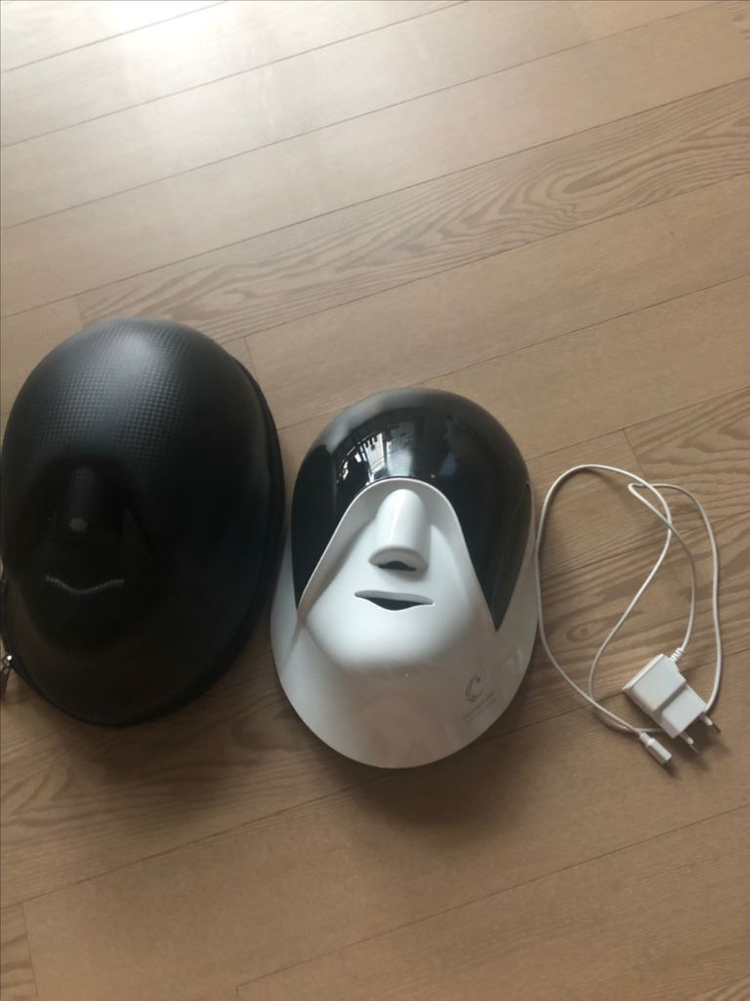 셀리턴 LED 마스크 이미지