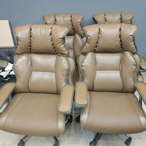 상태좋은 pc방의자 게임장 게이밍 피씨방 사무실 컴퓨터의자 이미지