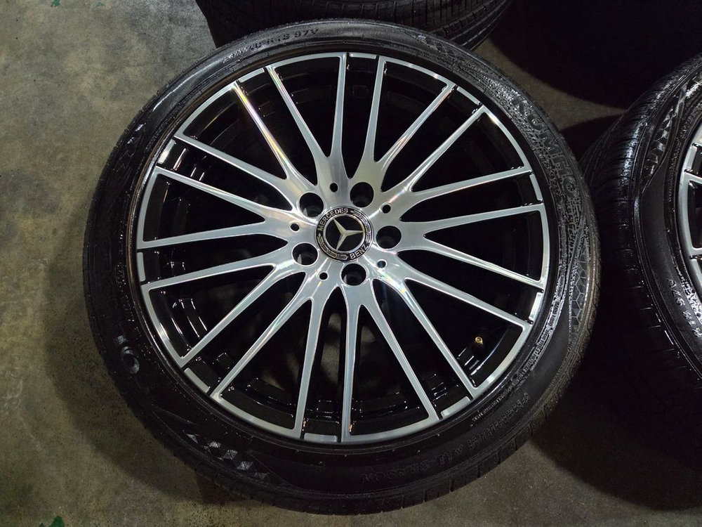벤츠 W206 C클래스 마차 18인치 정품 휠타이어 이미지