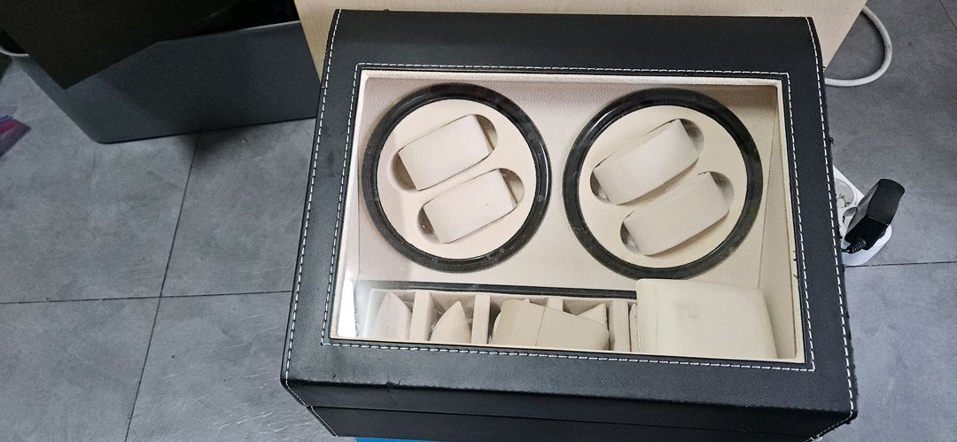 시계보관함 와인더 CRS4 이미지