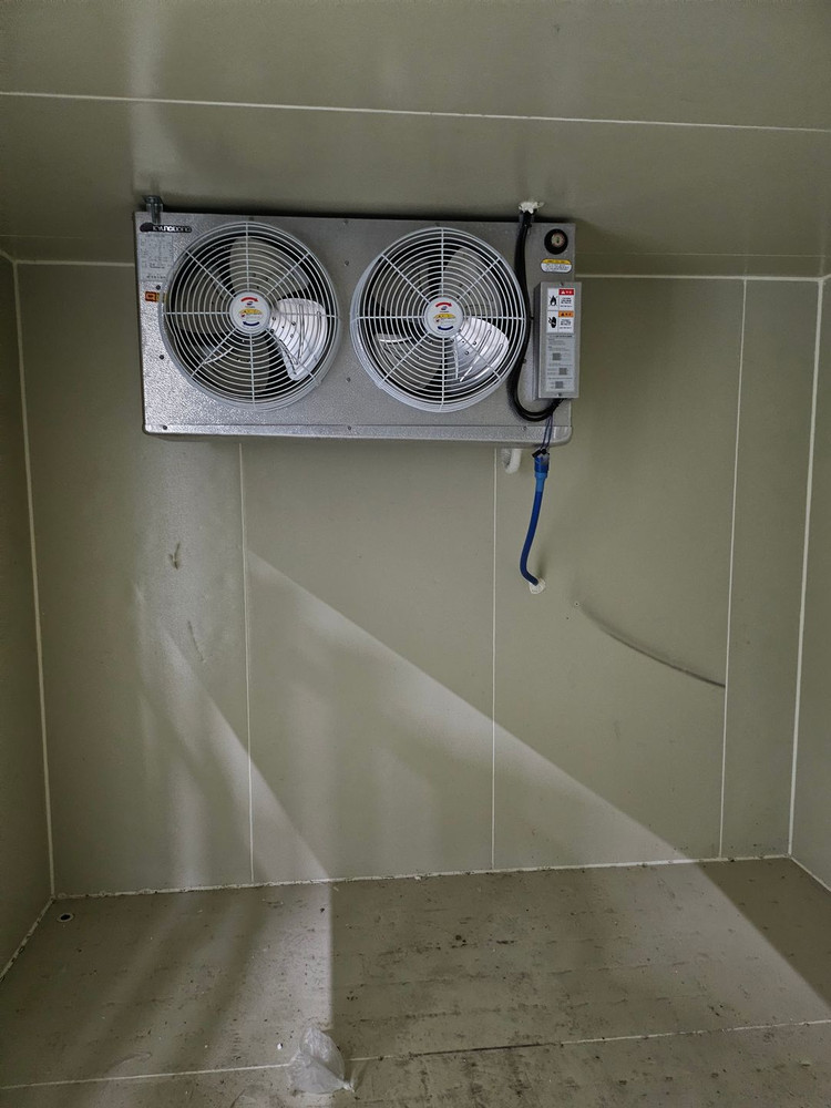 냉동창고 냉장저장고 저온저냉장고 4.6평판매합니다 이미지