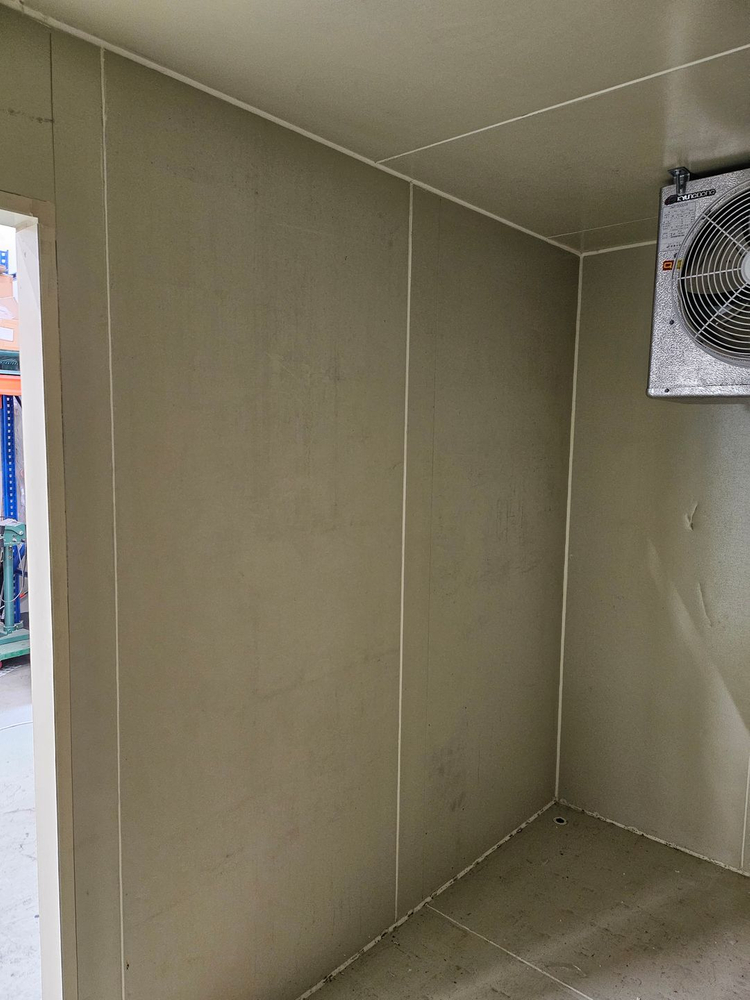 냉동창고 냉장저장고 저온저냉장고 4.6평판매합니다 이미지