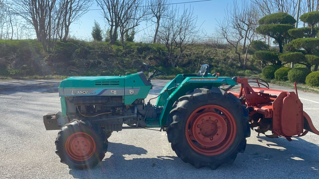 대동 L-3301 트랙터(33마력) 이미지