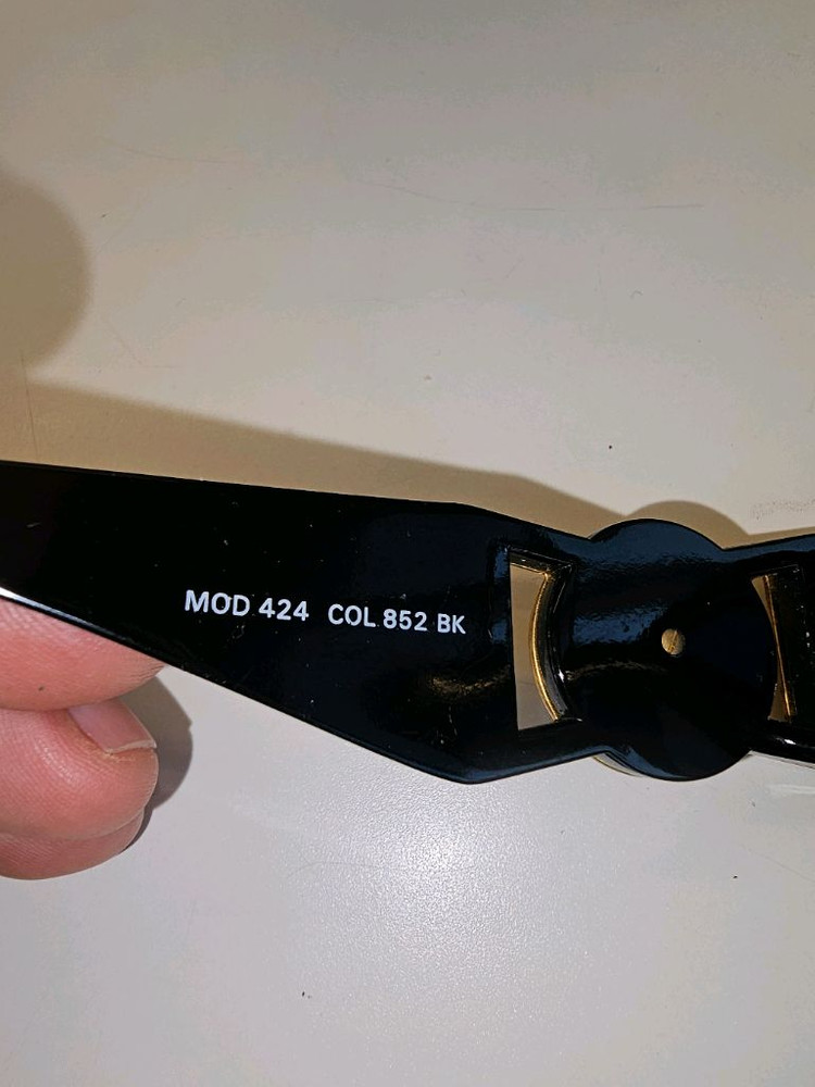 지아니 베르사체 빈티지 선글라스 mod 424 이미지