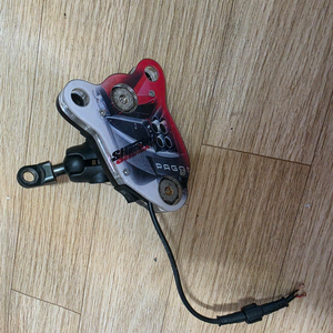 21~26년식 pcx 앞뒤패드/ 배달 충전거치대 팝니다 이미지