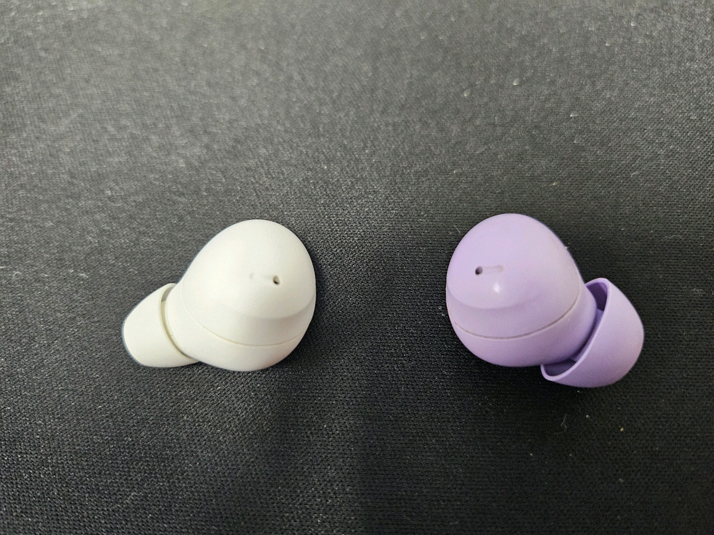 버즈2 프로 왼쪽, 오른쪽 이미지