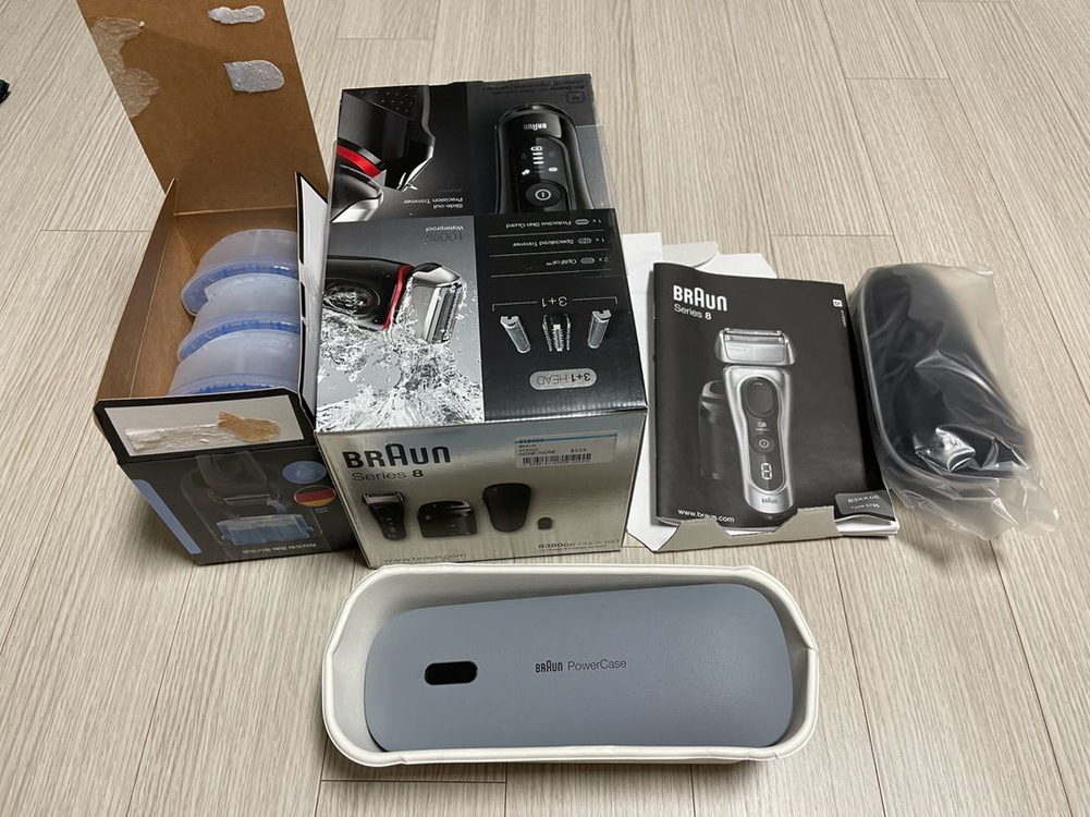 브라운 전기면도기8풀세트+파워케이스+세정액3개 40만->19만 이미지