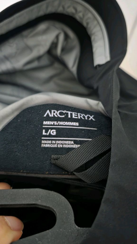 아크테릭스 베타 블랙 L 이미지