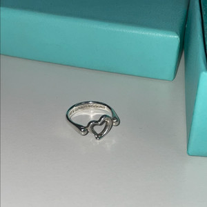 티파니앤코 엘사 퍼레티 오픈 하트 링(Tiffany & Co. Elsa Peretti Open Heart Ring 이미지