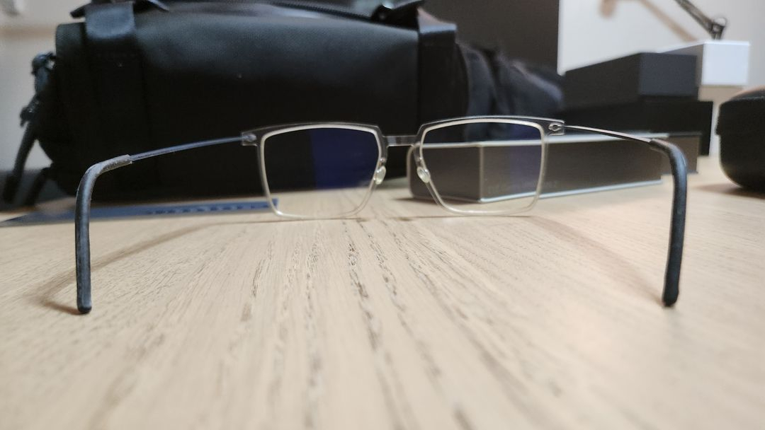 린드버그 6577라인 투명테 54사이즈 커스텀 판매합니다. 이미지