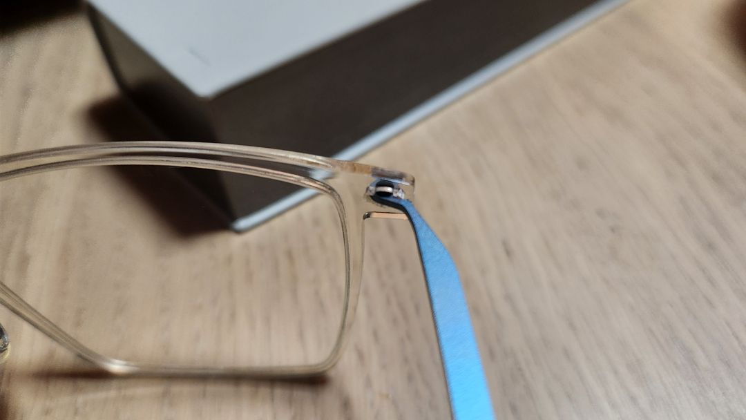 린드버그 6577라인 투명테 54사이즈 커스텀 판매합니다. 이미지