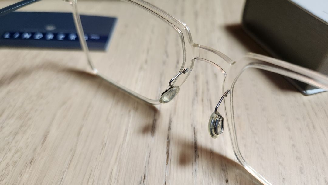 린드버그 6577라인 투명테 54사이즈 커스텀 판매합니다. 이미지