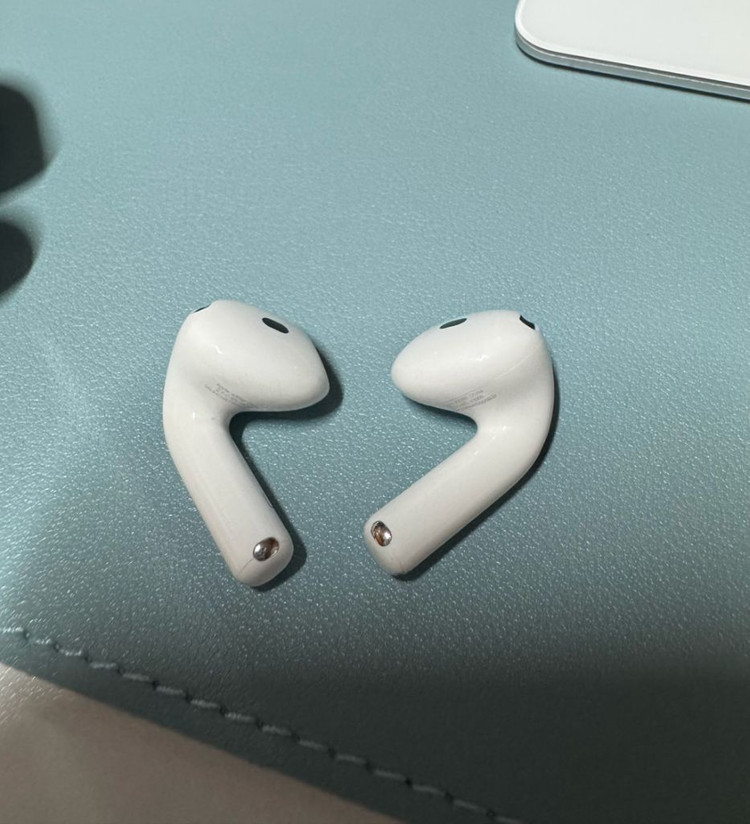 애플 에어팟4 노이즈캔슬링가능모델 이미지