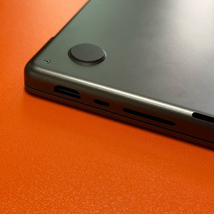 맥북 M3 Pro 14인치 18/512 배터리성능100 팝니다 이미지