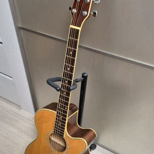 입문용 연습용 어쿠스틱기타 이미지