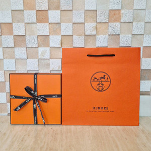 [정품]에르메스 쇼핑백+박스+리본 풀구성품,에르메스 박스,에르메스 리본,에르메스 지갑,에르메스 가방,에르메스 이미지