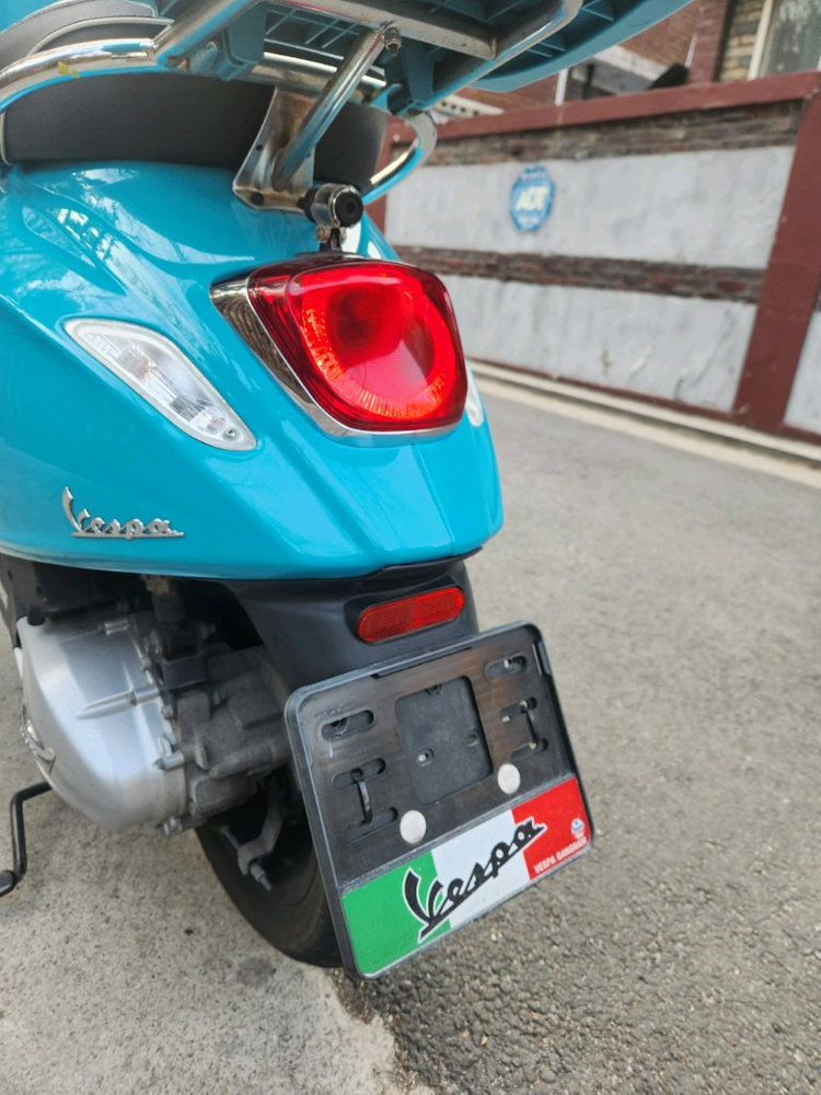 2022년식 베스파 스프린트 블박, 탑박스튜닝 이미지